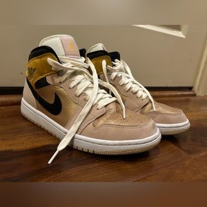 Women’s Nike Rose Gold AJ1 Mid